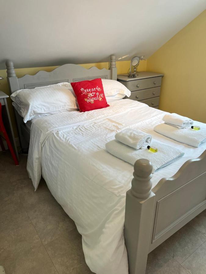Ashbrook House Apartments ดังกานนอน ภายนอก รูปภาพ
