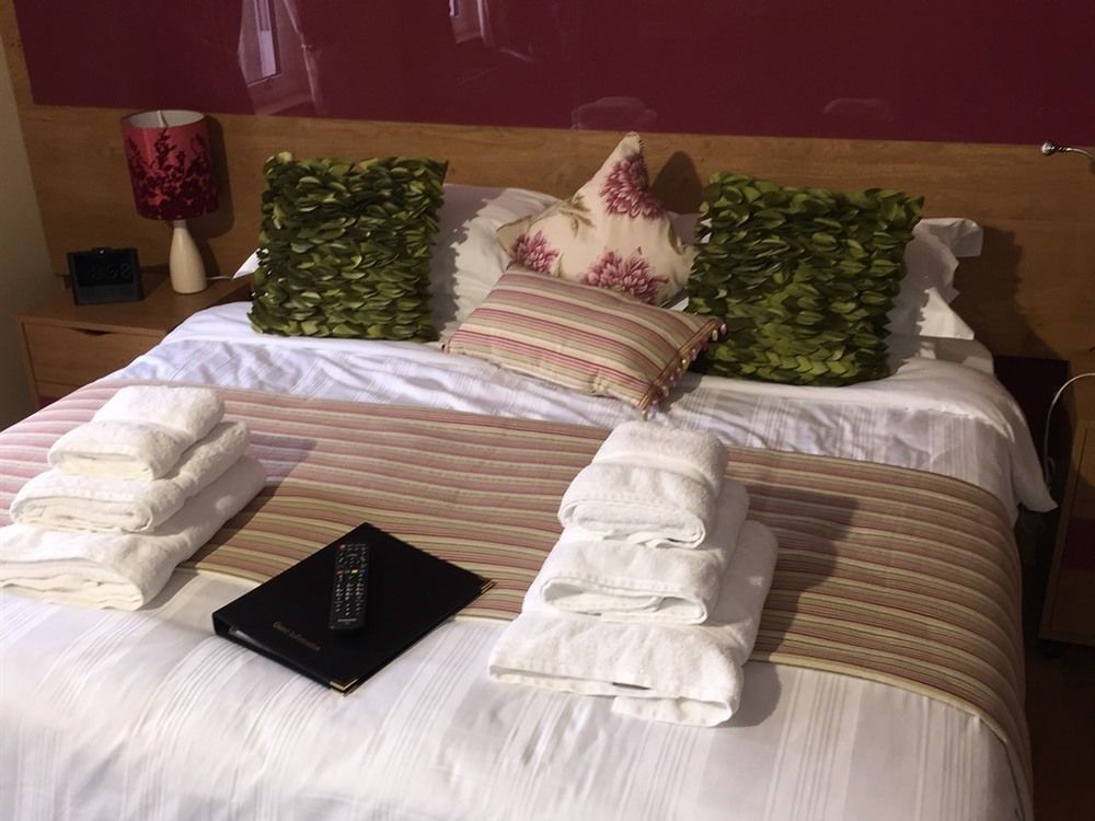 Ashbrook House Apartments ดังกานนอน ภายนอก รูปภาพ