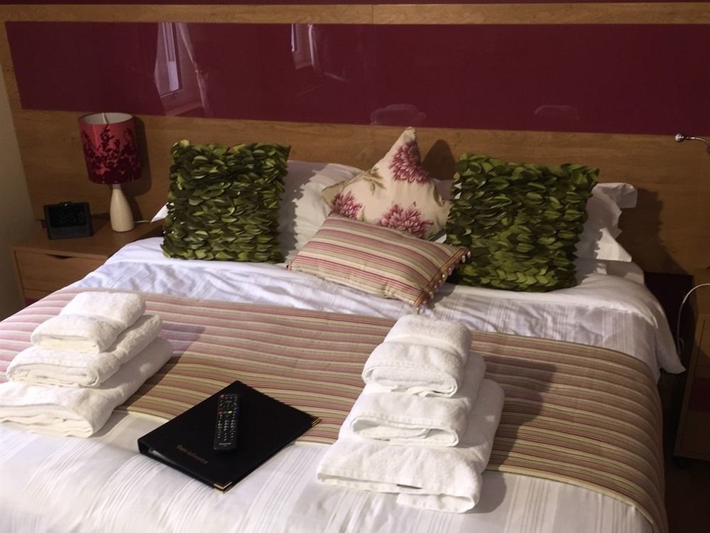 Ashbrook House Apartments ดังกานนอน ภายนอก รูปภาพ