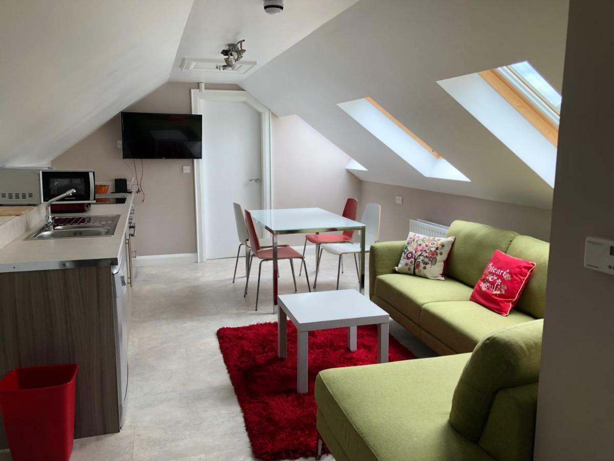 Ashbrook House Apartments ดังกานนอน ภายนอก รูปภาพ